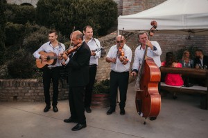 BOdRi. Mámor. Szerelem.